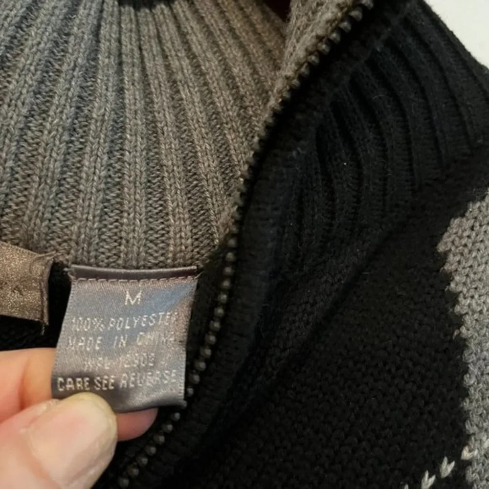 Oscar De La Renta Black‎ Argyle Sweater – Zipper Collar – Size Medium
